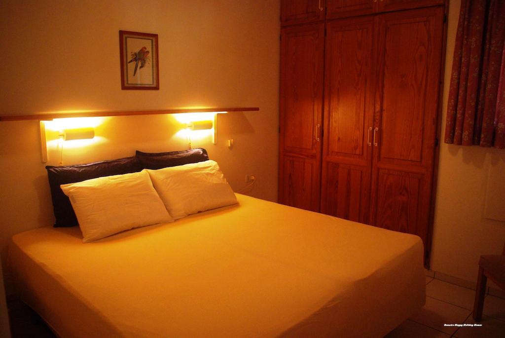 Happy Holiday Homes Kralendijk Rom bilde